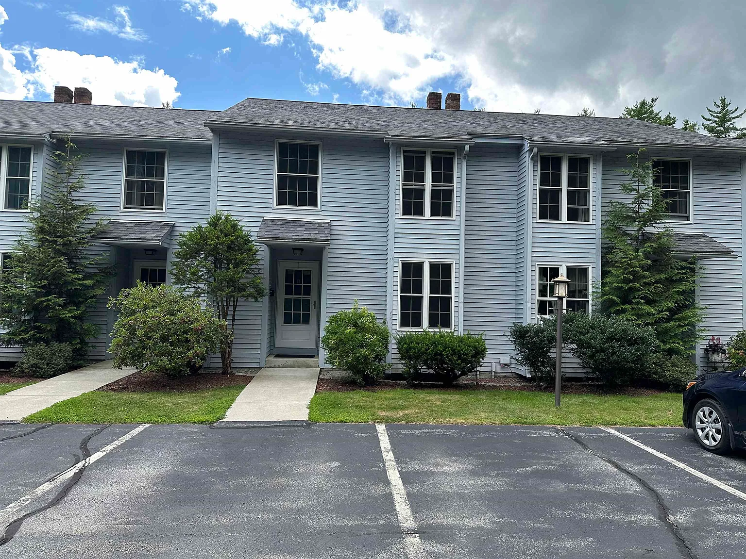 2 bed, 1.5 bath, 1576 sqft, $2,750 — Photo 1