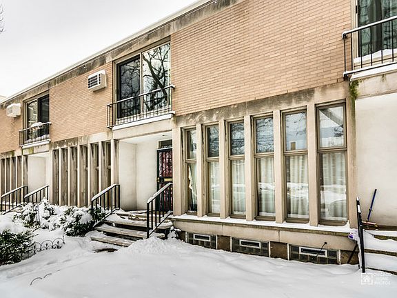 2nd image of 5466 S Blackstone Ave