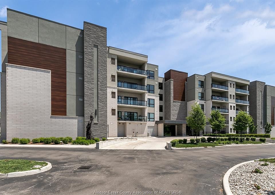 1st image of 250 Manning Rd #306