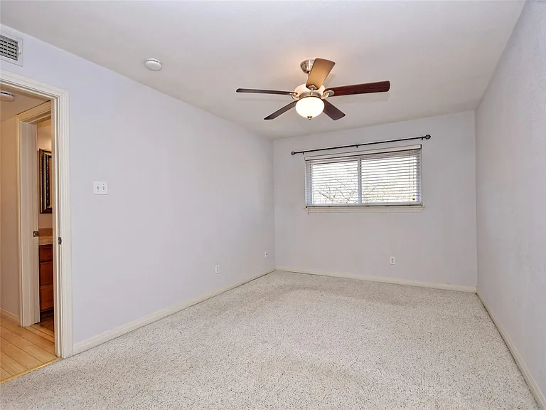 900 S Lamar Blvd #311 — Photo 10