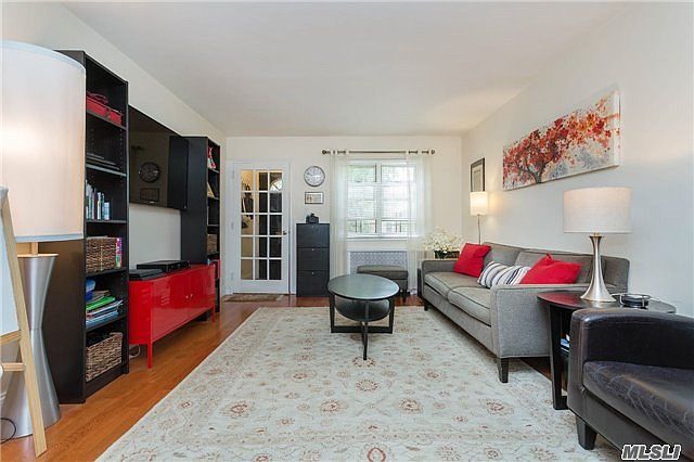1st image of 6925 210th St