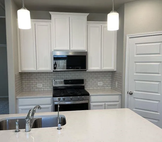 7052 Silverleaf Oak St — Photo 5