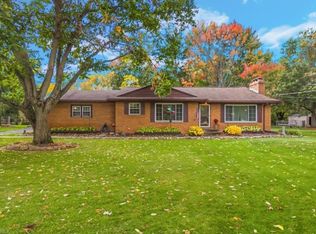 1472 S Plainview Dr, Akron, OH