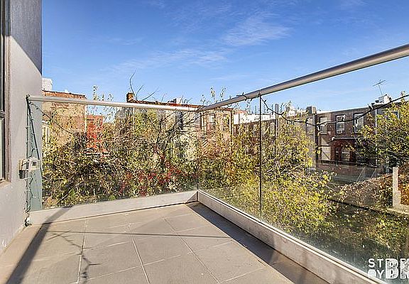 5th image of 672 Halsey St #4A