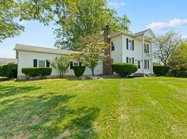 6051 Taylor Rd SW, Pataskala, OH 43062