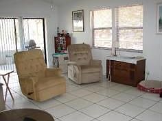 5th image of 708 N Loxahatchee Dr