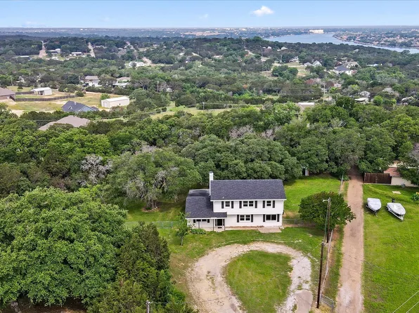 1212 Iowa Ct, Granbury, TX 76048