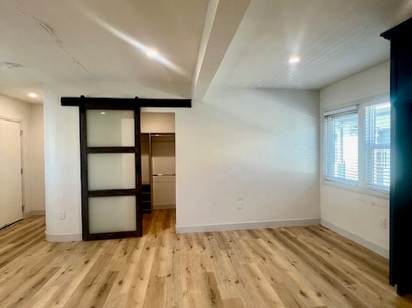 52 Argonne Ave APT 6