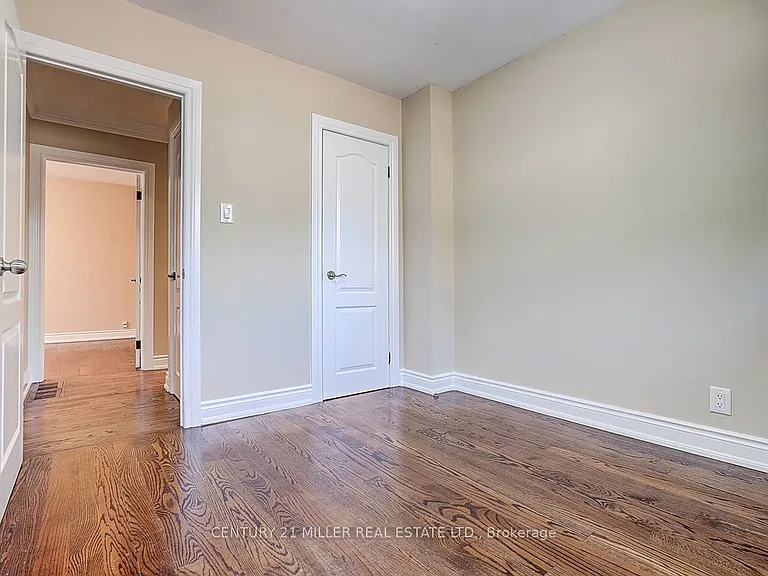 37 Dallington Dr — Photo 39