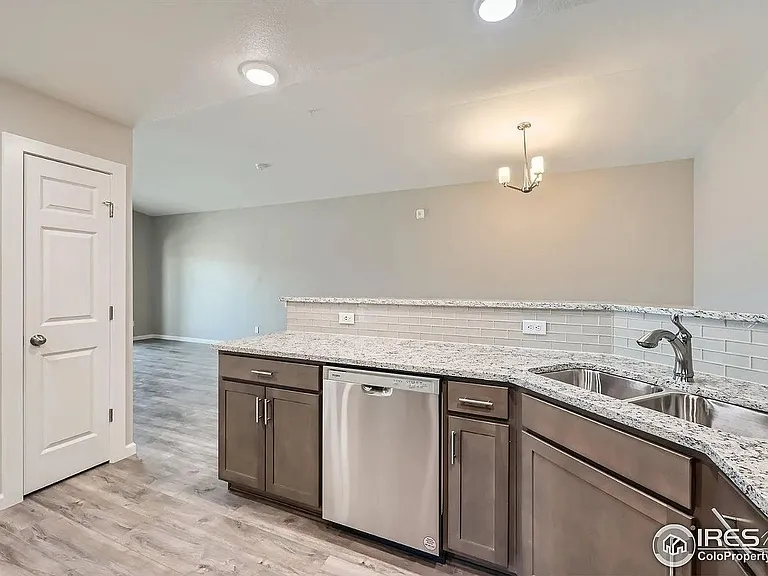 2435 Calais Dr #20-H — Photo 20