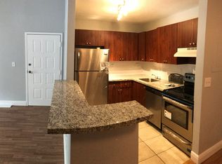 7135 NW 179th St APT 302, Hialeah, FL 33015