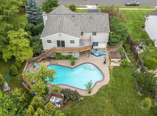 859 Stallion Rd, Warrington, PA 18976