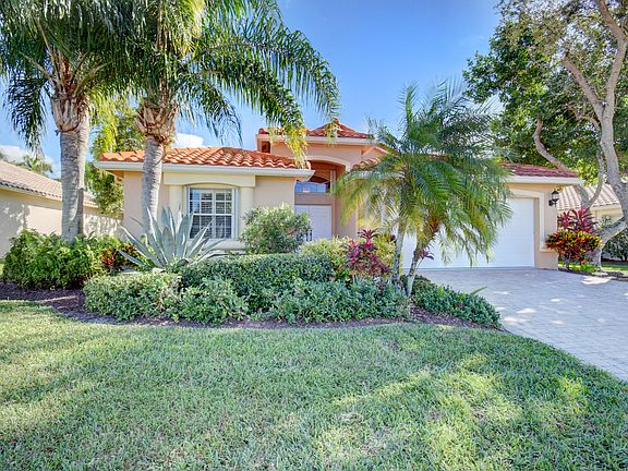2nd image of 9078 Padova Dr