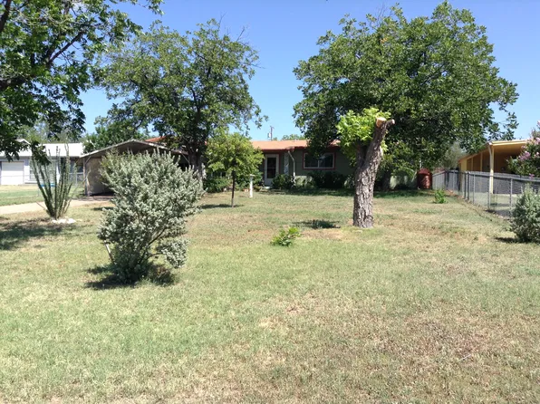 1946 Woodlawn Dr, San Angelo, TX 76901