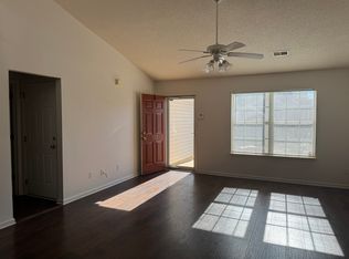 113 Merowey Ct, Chapin, SC 29036