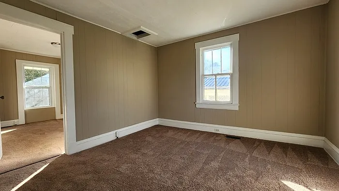 2 bed, 1.0 bath, 1100 sqft, $1,025 — Photo 4