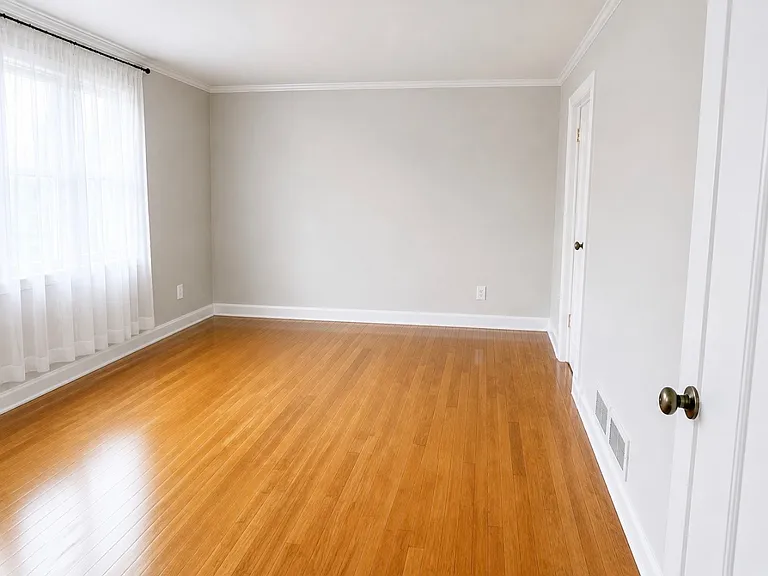 93 Bank St #2 — Photo 2