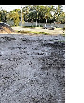 4th image of 1709 Davie Blvd