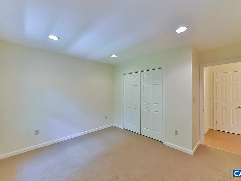 1012 Wildmere Pl — Photo 34