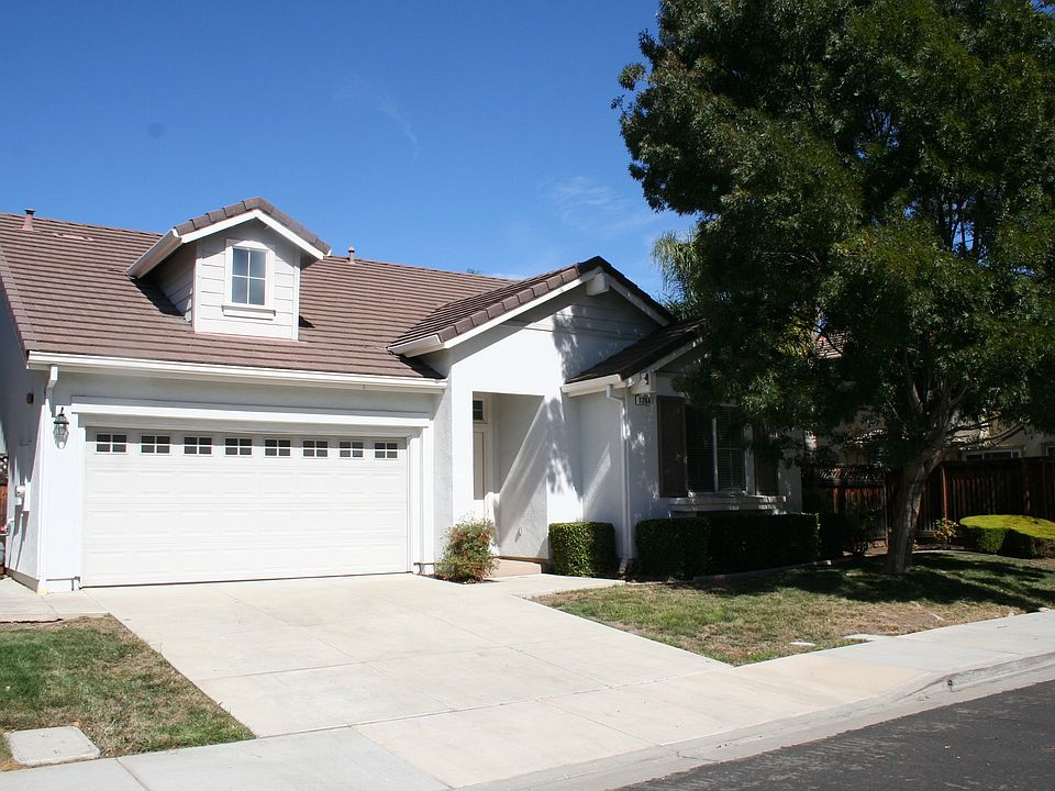 1st image of 1264 Picadilly Ln