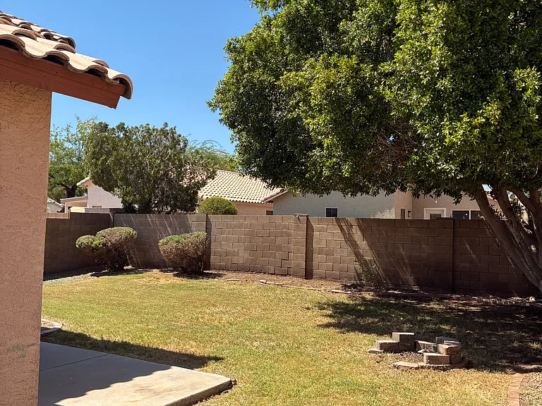 1182 W Sparrow Dr — Photo 12