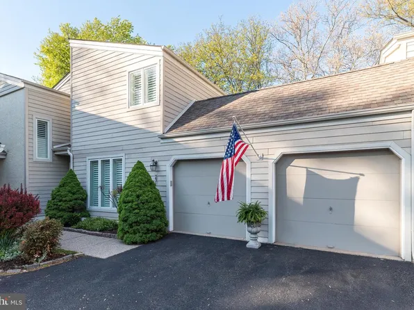 231 Hastings Ct, Doylestown, PA 18901