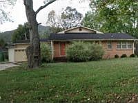 1st image of 905 Highland Ave