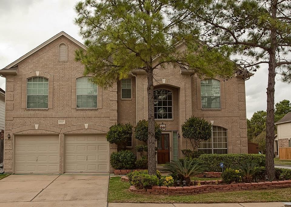 1st image of 10127 Bayou Manor Ln