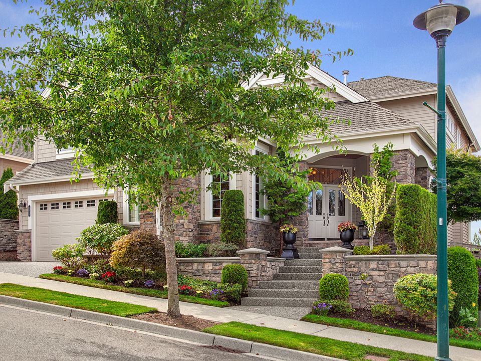 Great curb appeal