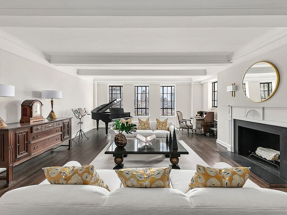 1st image of 340 W 57th St APT 18C