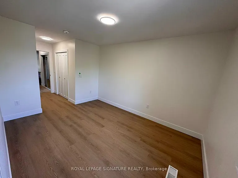 53 Bishop Ave #4 — Photo 18