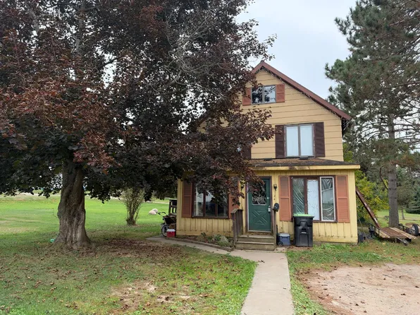 424 Diamond St, Iron River, MI