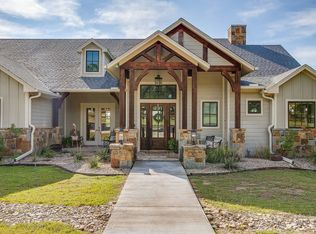 227 Rock Springs Rd, Weatherford, TX 76088
