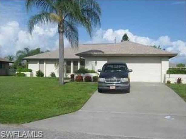 1st image of 1802 SE 11th Ave