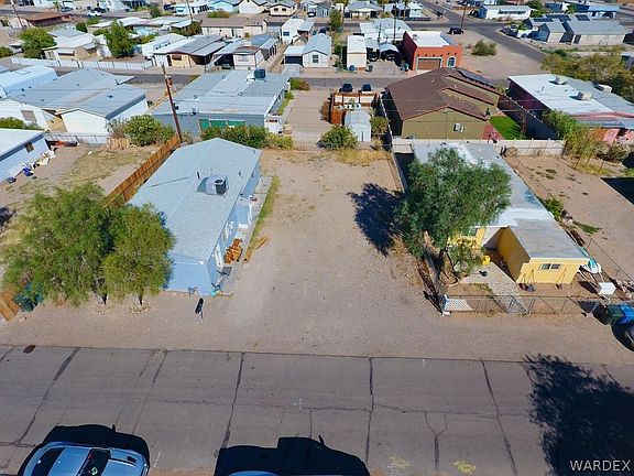 2nd image of 1956 Artesia Drive