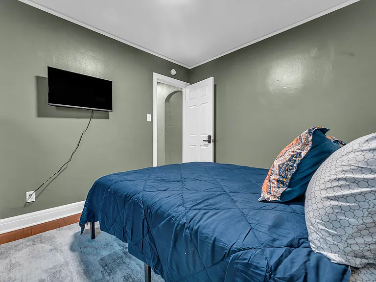 15010 Appoline St — Photo 7