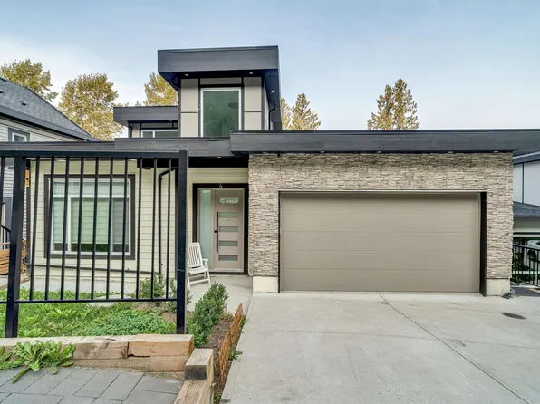 5988 Lindeman St #4, Chilliwack, BC V2R 0L3