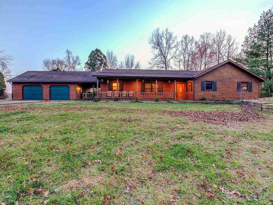 1st image of 385 W Evergreen Plz S