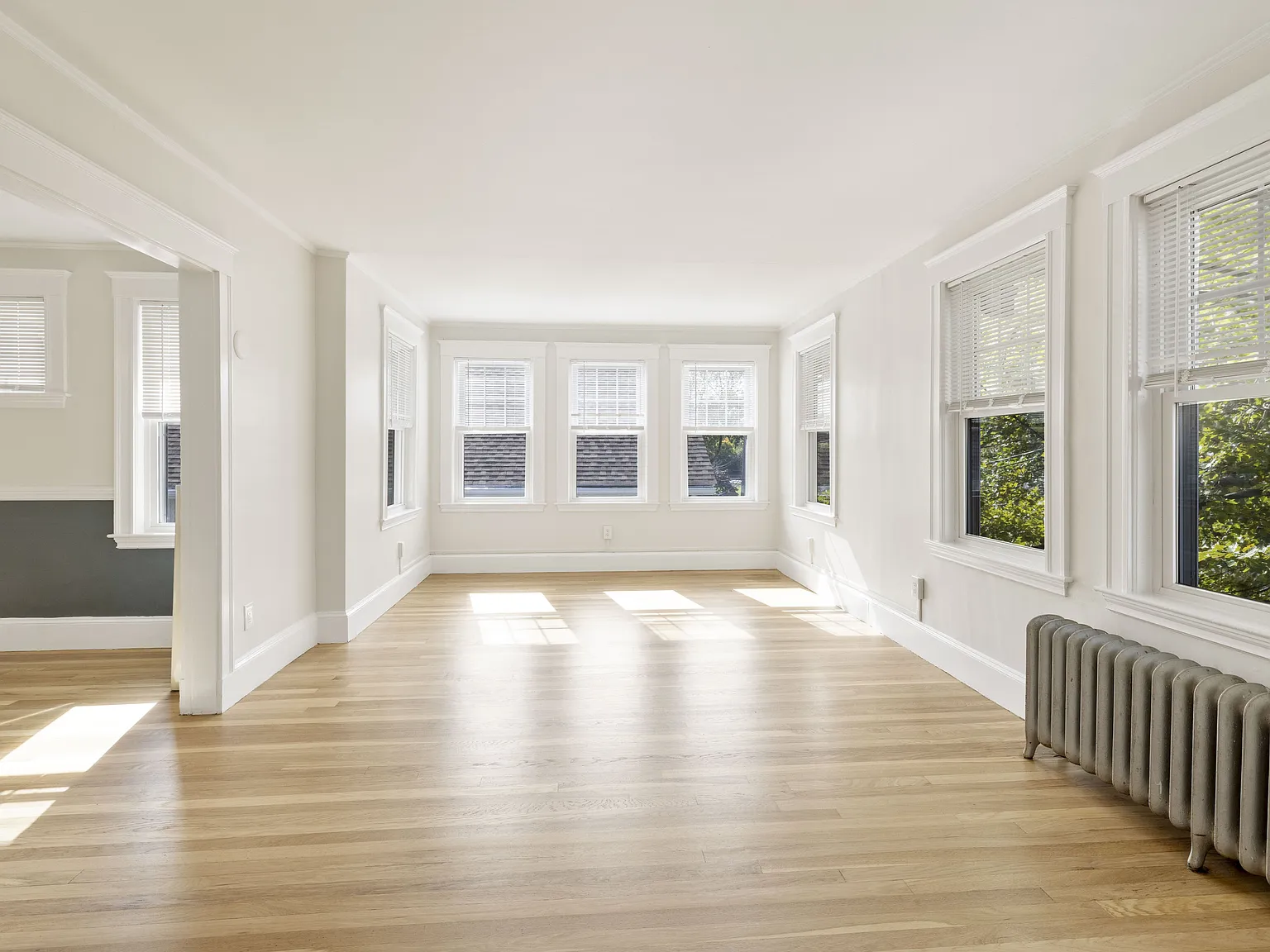 2 bed, 1212 sqft, $2,950 — Photo 3