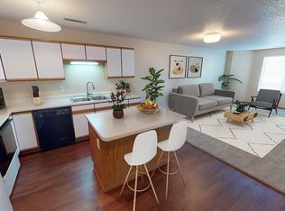 615 10th St NE #308, Jamestown, ND 58401