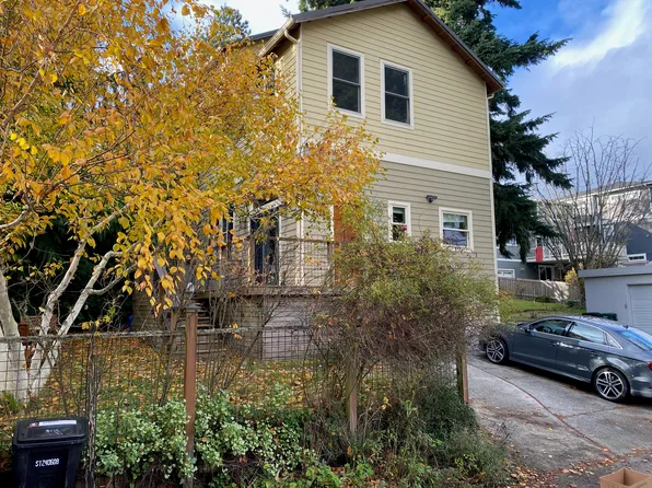 3214 36th Ave W, Seattle, WA 98199