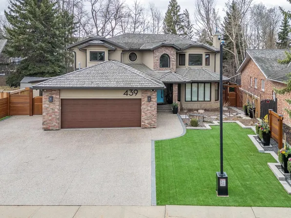 439 Rooney Cres NW, Edmonton, AB T6R 1C5
