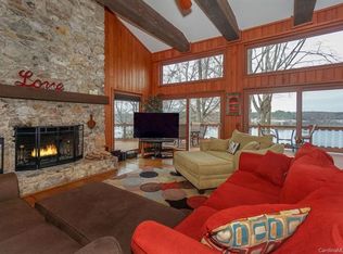 326 Normandy Rd, Mooresville, NC 28117