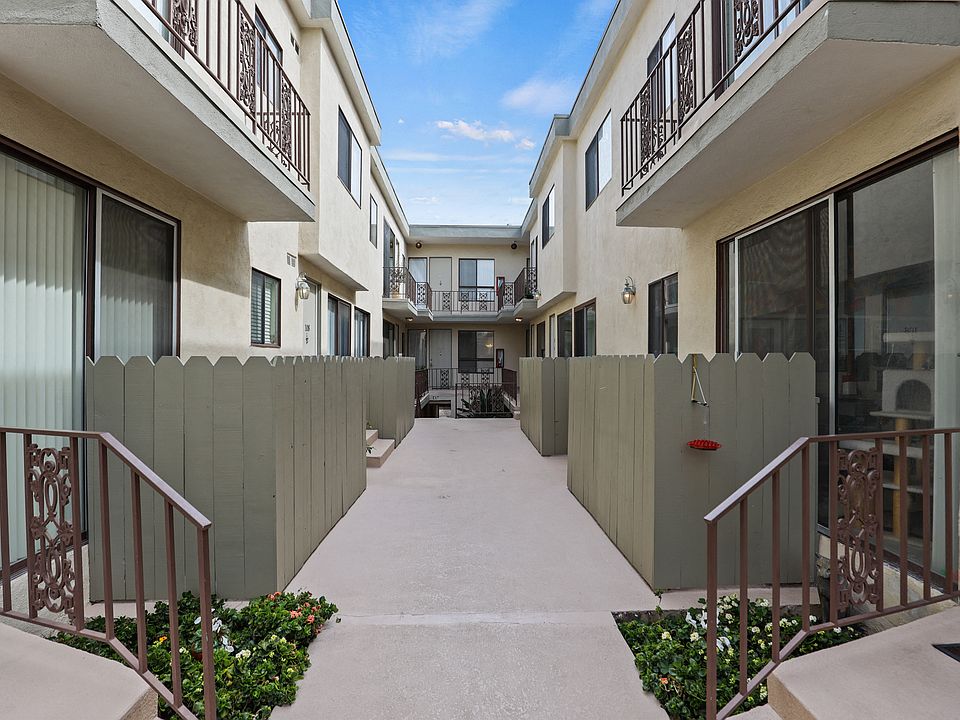 Lower Level of Courtyard
