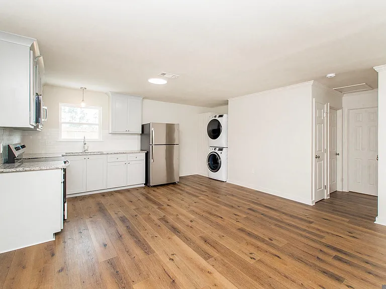 43053 N Billville Rd #8 — Photo 6