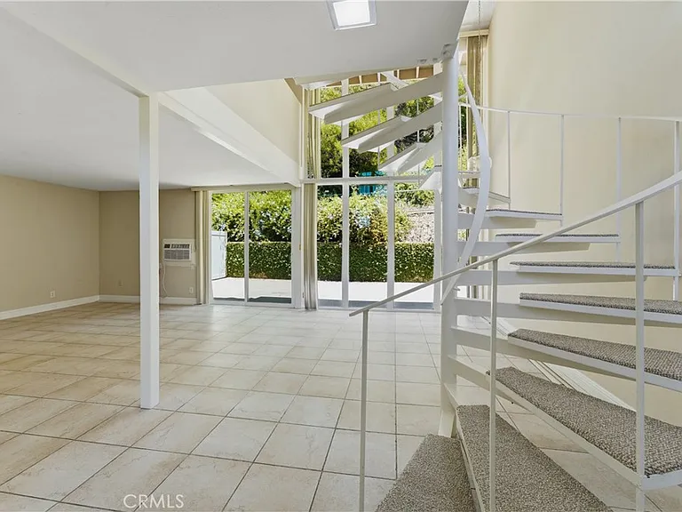 4120 Del Mar Ave — Photo 5