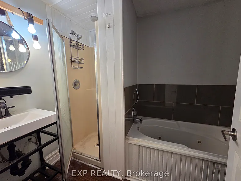 2021 Edinburgh Dr #2 — Photo 8