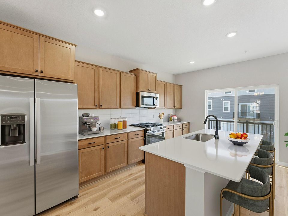 1st image of 1524 Traverse Ln