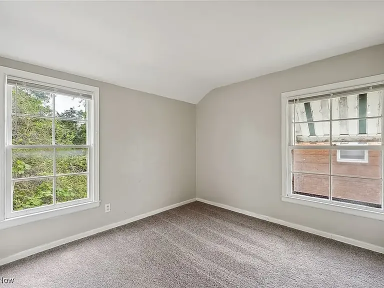 14212 Rainbow Ave — Photo 8