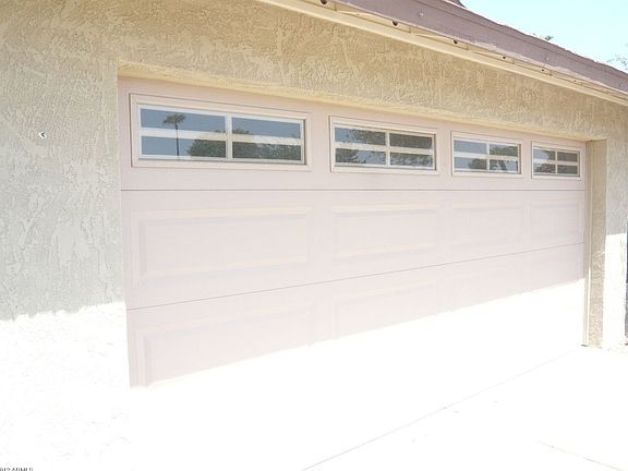 4th image of 4910 E Windrose Dr